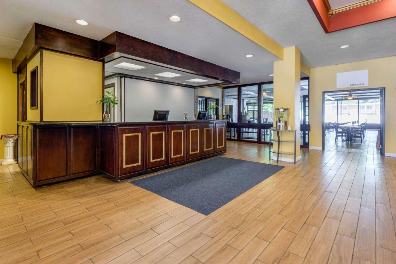Aire Hotel Lebanon Hershey Exteriör bild