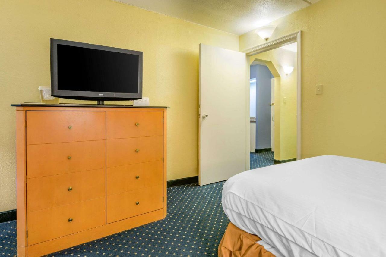 Aire Hotel Lebanon Hershey Exteriör bild